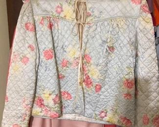 Oh so vintage quilted bed jacket