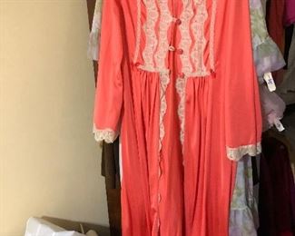 great vintage Coral robe and gown set