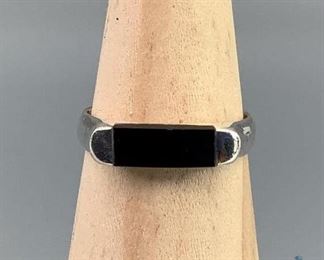 Sterling Silver and Onyx Ring, Size 6, 2.62gtw