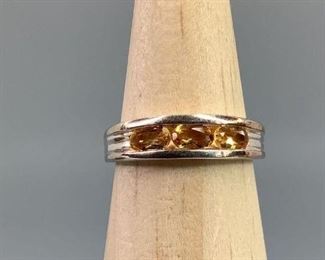 Sterling Silver, Size 7, Ring with Citrine stones. 2.9gtw
