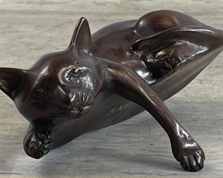 4V: Nardini Desk Top Cat Bronze