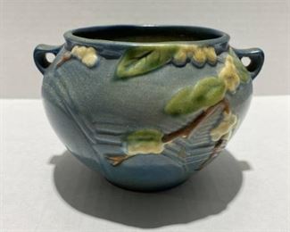 Roseville Pottery USA Snowberry 2 handle Squat Vase