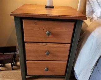 29" high x 21" wide x 19" deep