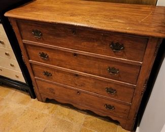 36" high x 40" wide x 17" deep