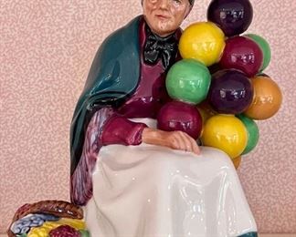 Item 317:  Royal Doulton "The Old Balloon Seller":  $38