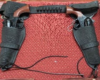 Marx Double Holster Set with Guns (Working)