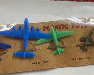 1960's Lido Plastic Airplanes on Card