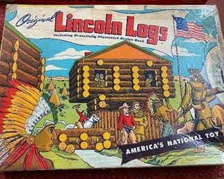 Early Lincoln Logs Set in Original Box