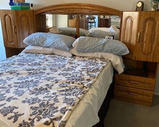 Complete bedroom set 1