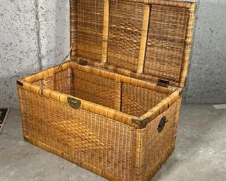 LARGE WOVEN CHEST | Woven blanket chest with hinged lid, having metal hardware and side carrying handles; 20 x 36 x 20-1/2 in.
