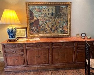 Superb English country style credenza