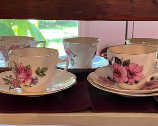 10 pieces cup and saucer’s