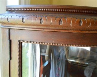 details on petite china cabinet