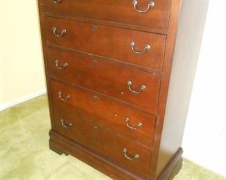 Bernhardt 5 drawer chest