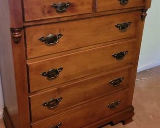 Young Republic Chest Of Drawers