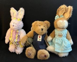 Longaberger Boyd Bears w Tags