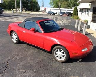First Year of Issue Mazda Miata, 18,800 original Milage One Owner! You won’t find a more cheery Miata anywhere in the country! Always garage kept and never driven in the winter!  $22,000 Firm!