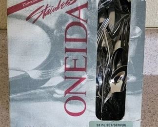 Oneida Stainless Steel 53 pcs