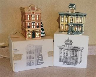 Department 56 Toy Shop and Italianate Villa - Missing Plastic Weathervane