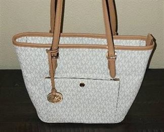 Michael Kors Vanilla Snap Pocket Tote ~ Care Card and Original Price Tag Included ~ Only Used a Couple Times