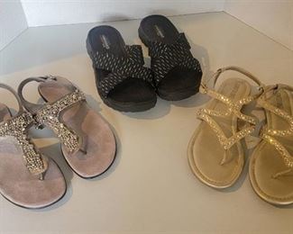 Womens Sandals Size 7 1/2 ~ Jennifer Lopez, Aerosols, and Sketchers - In Excellent Condition