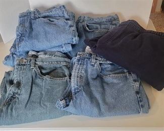 Men's 36 X 34 Jeans and XL Pair of Sweats