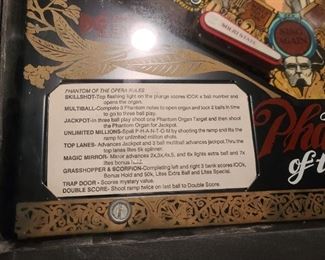 The Phantom Of The Opera Pinball Machine (1990) Manufactured By Data East. In BEAUTIFUL, working condition!