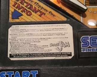 Space Jam Pinball Machine (1996) Manufactured By Sega Pinball, Inc. In BEAUTIFUL, working condition!