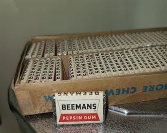 Antique Adams Chewing Gum Vending Machine (Used In The NYC Subway System) - With Key!