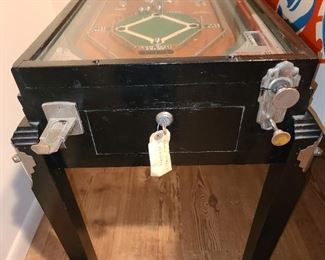 Antique World's Series Pinball Machine