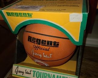 Vintage Jerry West Tournament Regent Official Basketball In Original Package