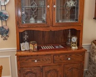 Nice hutch with leaded glass