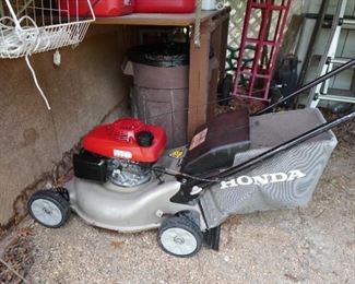 Honda push mower