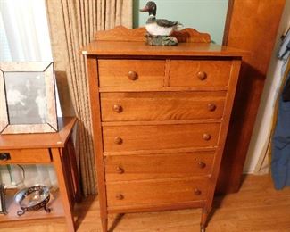 oak chest of drawers