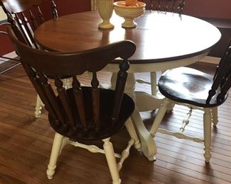 Naked Furniture solid oak breakfast table 4 chairs walnut/Mahagonny color with cream-colored bottom 350.00 (5'11" x L x 48" W) with 2 leaves.