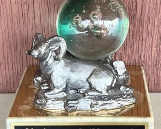 1995 By Michael Ricker Pewter Figurine And Glass Sphere Award Plaque