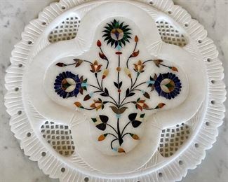 Vintage Hand Carved Alabaster 9" Plate With Inlay - Malachite,  Blue Lapis, Mother Of Pearl, Coral, And More