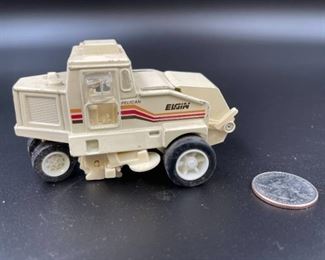 Pelican Elgin Street Sweeper Toy