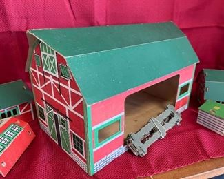 Milton Bradley Farm House