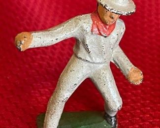 Lead Toy Cowboy Barclay Manoil Pre-WWII Due To Lead Green Base 1930-1940s Stands 2 & 1/2 Inches