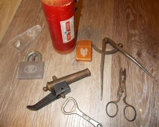 Lock puzzle, buttonhole scissors, plastic stud finder and more
