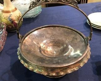 PAIRPOINT SILVER PLATE FLOWER BASKET.