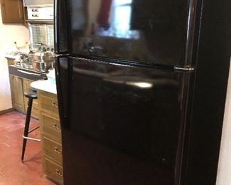 GE Refrigerator 