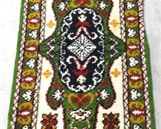 Yarn Floor Cover