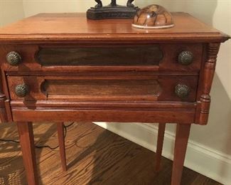 Small walnut end table with original brass knobs