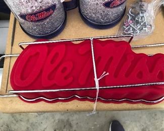 Ole Miss cake pan