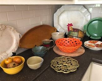 Assorted pottery & ceramic pieces  (CHICKEN SOLD)`