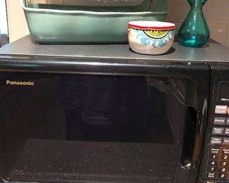 S O L D   - Panasonic Microwave - works great