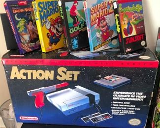 S O L D  - Nintendo Action Set plus games