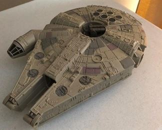 STAR WARS  “Millenium Falcon Space Ship”
